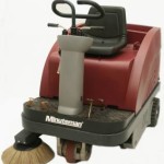 Kleen Sweep 40R Ride On Floor Sweeper with 1 main broom